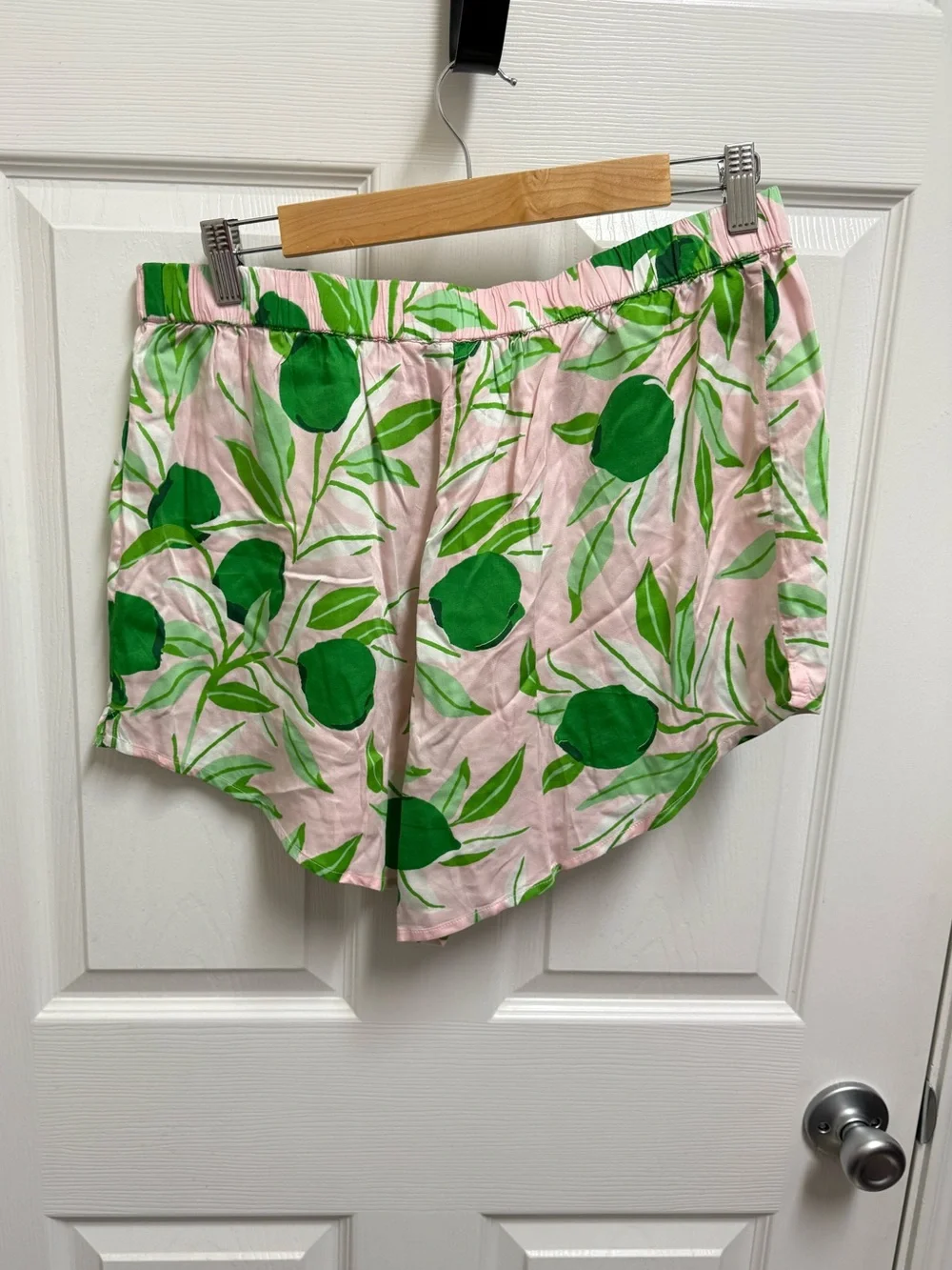 Printfresh Leaf Pajama Shorts - Picture 9 of 9